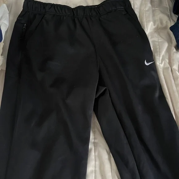 Men’s nike wide leg sweatpants - Picture 1 of 4